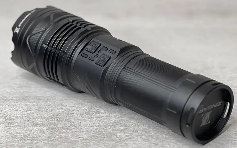 چراغ قوه زینگارو