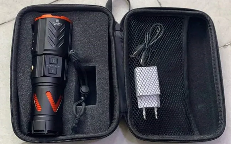 چراغ قوه زینگارو