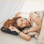 نرمی و راحتی بالش بادی اتوماتیک فومی بلک داگ مدل BD-CQZ001