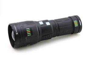 چراغ قوه زینگارو