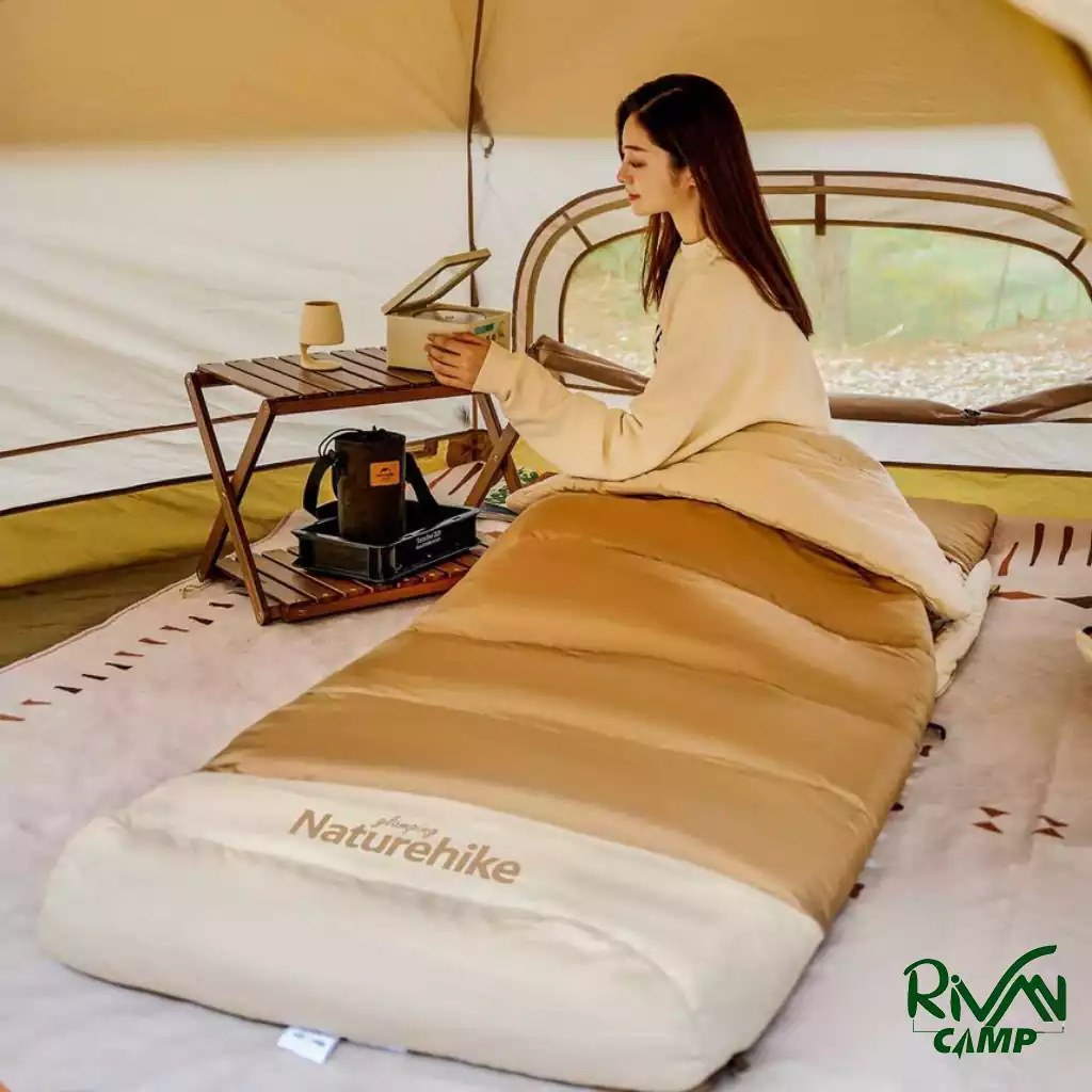 sleeping-bag-naturehike-CNH22SD006-9 راحتی خواب با کیسه خواب خاکی نیچرهایک مدل CNH22SD006