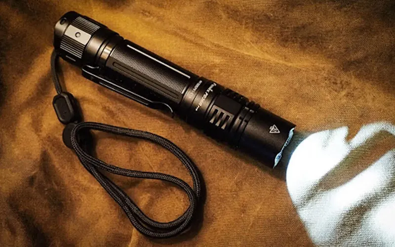 راهنمای خرید چراغ قوه