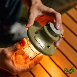 چراغ فانوس شارژی نیچرهایک مدل CNH22DQ029 سبک و جمع و جور